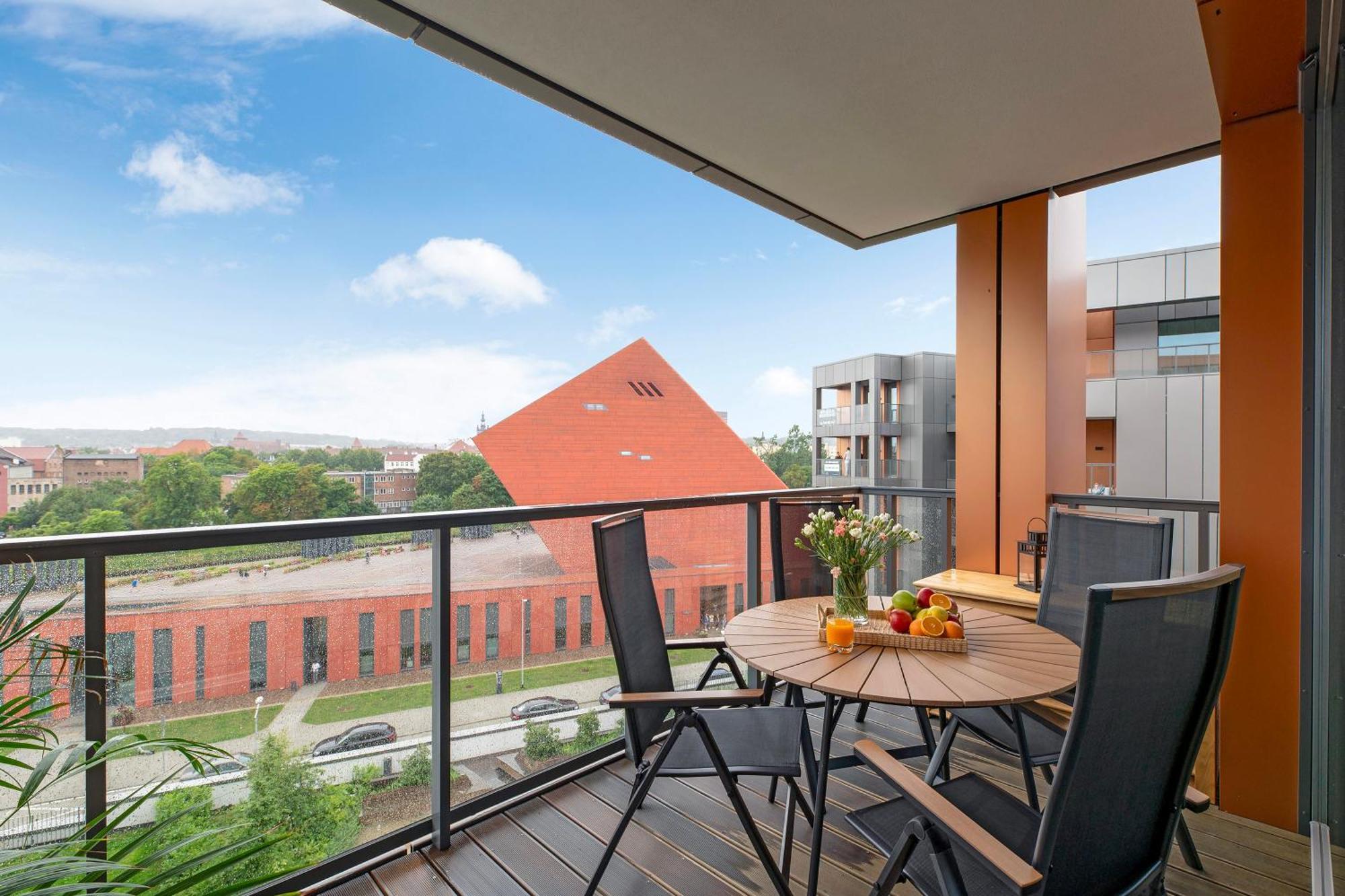 Brabank Riverside - Sauna, Business & Gym By Downtown Apartments Gdansk Room photo