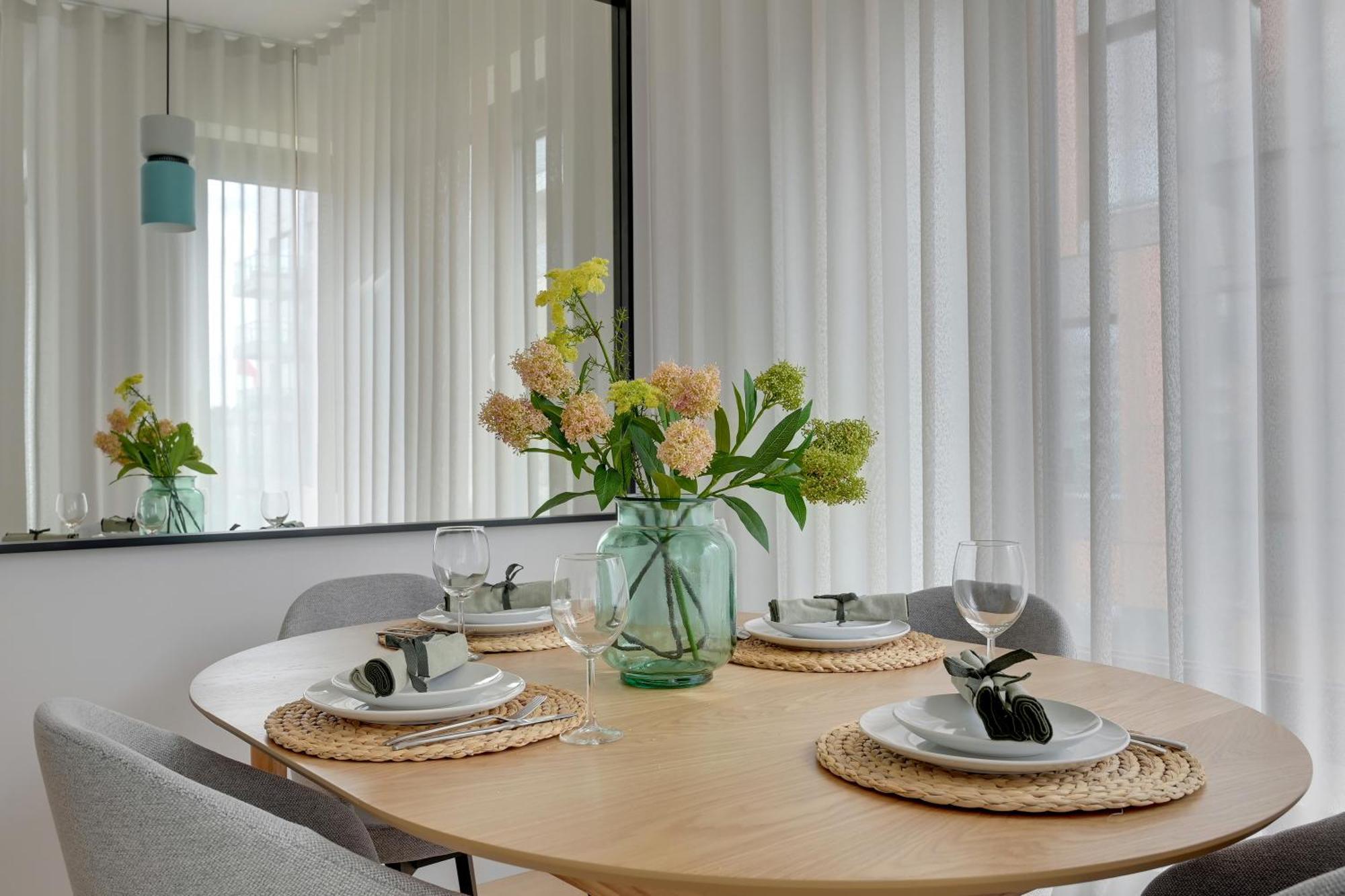 Brabank Riverside - Sauna, Business & Gym By Downtown Apartments Gdansk Room photo